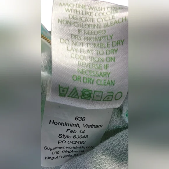 Lilly Pulitzer Leona Zip-Up Sweatshirt. Get Crackin'. Lightweight - Picture 7 of 9